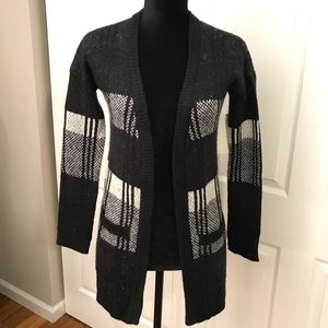New With Tags black and white sweater XS